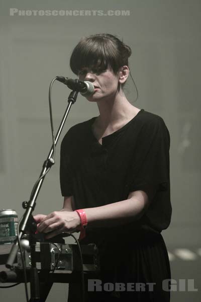 FACTORY FLOOR - 2011-04-07 - PARIS - Gaite Lyrique - 